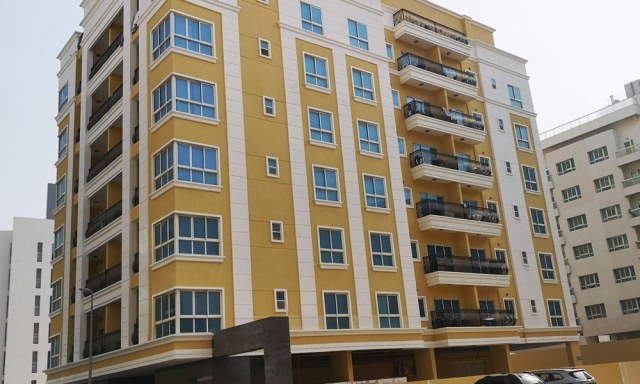 G 6 residential building — G 6 residential building — photo 3